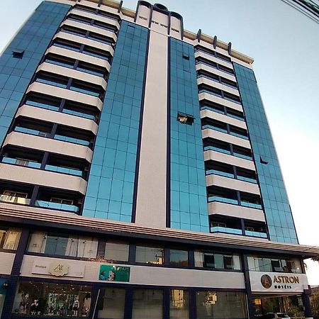 Astron Suites Sao Jose Dos Pinhais By Nobile ภายนอก รูปภาพ