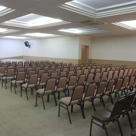 Astron Suites Sao Jose Dos Pinhais By Nobile ภายนอก รูปภาพ