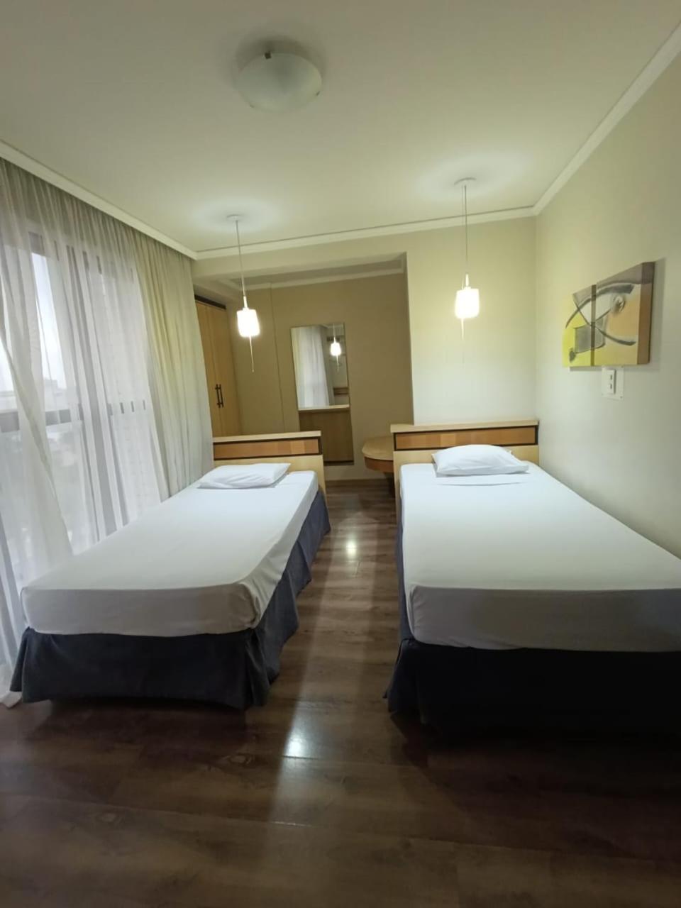 Astron Suites Sao Jose Dos Pinhais By Nobile ภายนอก รูปภาพ
