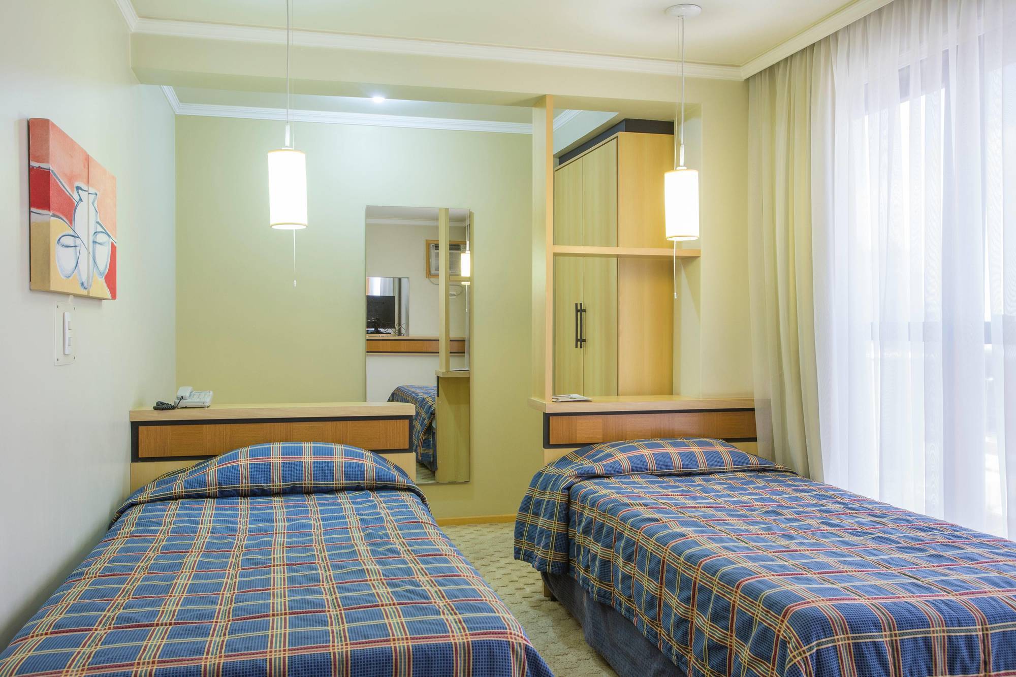 Astron Suites Sao Jose Dos Pinhais By Nobile ภายนอก รูปภาพ